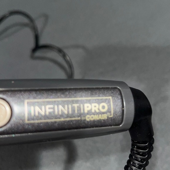 Infiniti Pro by Conair Curling Iron Wand Hair Styler Styling Tool 1.5 Inch - Picture 1 of 5